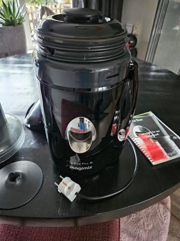Magimix Le Duo Plus XL - Sapcentrifuge - Zwart
 beschikbaar voor biedingen