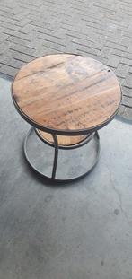 Brocant Vintage tafeltje hout staal, Ophalen, 50 tot 100 cm, 50 tot 75 cm, Rond