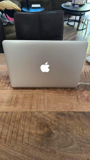 MacBook Pro 13” Retina (Early 2015) beschikbaar voor biedingen
