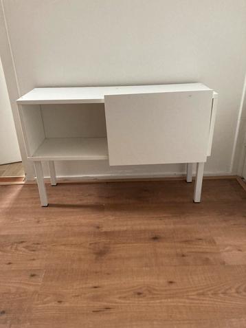 Tv Kast wit beschikbaar voor biedingen