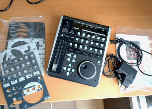Behringer Xtouch One, Muziek en Instrumenten, Midi-apparatuur, Zo goed als nieuw, Ophalen of Verzenden