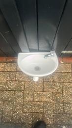Fonteinbak, Doe-het-zelf en Verbouw, Ophalen of Verzenden, Gebruikt, Kraan