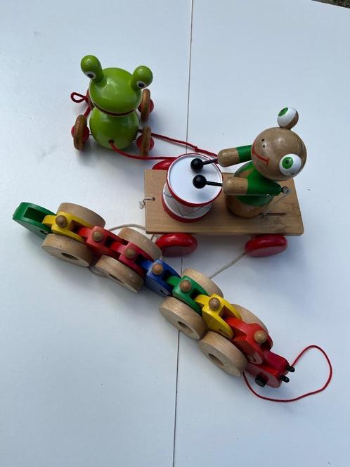 Veel Houten Speelgoed trekkoord kikker auto rups ketting enz, Kinderen en Baby's, Speelgoed | Houten speelgoed, Nieuw, Overige typen