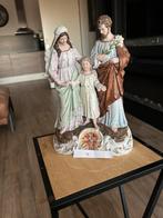 Porselein 28 cm familie , Jozef Maria en kind Jezus € 50, Antiek en Kunst, Ophalen