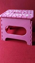 Inklapbaar krukje, opstapje, camping kruk - roze, Huis en Inrichting, Krukjes, Ophalen of Verzenden, Zo goed als nieuw