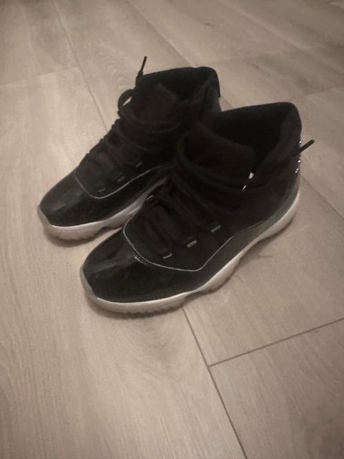 Air Jordan 11 Retro Jubilee - Maat 44, Kleding | Heren, Schoenen, Gedragen, Sneakers of Gympen, Zwart, Ophalen of Verzenden