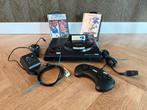 SEGA Megadrive | Originele controller en kabels | 2 games, Spelcomputers en Games, Spelcomputers | Sega, Ophalen, Zo goed als nieuw