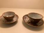 Twee antieke Chinese Capucijner kopjes en schotels 19e eeuw, Antiek en Kunst, Antiek | Servies compleet, Ophalen of Verzenden