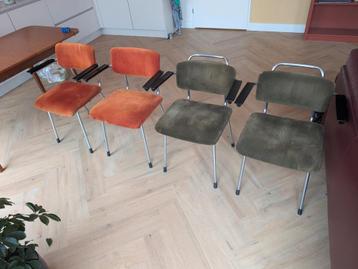 Set van 4 Gispen stoelen - vintage design beschikbaar voor biedingen