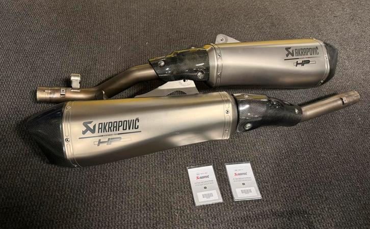 AKRAPOVIC BMW K 1600 GT / GTL, Motoren, Tuning en Styling, Ophalen