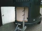 Gebruikte polyester 2 paards trailer met zadelkamer. Henra, Ophalen, Gebruikt, Polyester, 2-paards trailer