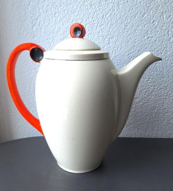 Art deco koffiepot 1933 van ontwerper Edmond Bellefroid beschikbaar voor biedingen
