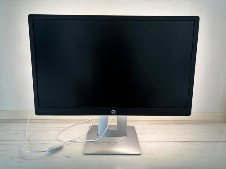 HP EliteDisplay E240 screen with LED lights, Computers en Software, Monitoren, Gebruikt, 60 Hz of minder, DisplayPort, HDMI, VGA