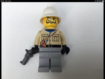 Te koop Lego poppetje adv003 Baron van Barron