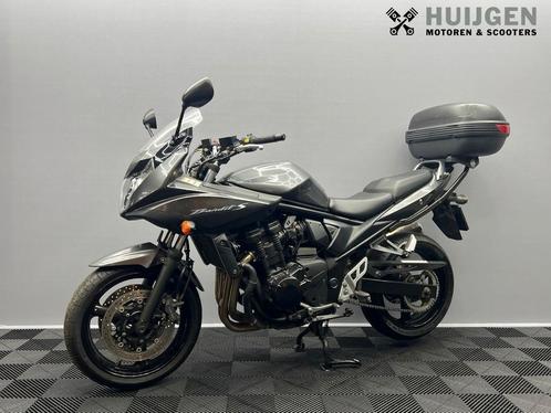 SUZUKI GSF 650 SA (bj 2015), Motoren, Motoren | Suzuki, Bedrijf, Sport, meer dan 35 kW, 4 cilinders