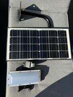 Lamp op zonnepanelen energie nieuw, Ophalen, Zo goed als nieuw