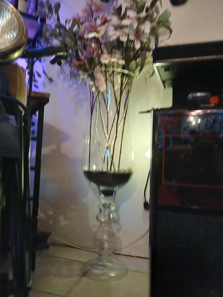 Grote 'borrelglas' vaas, Huis en Inrichting, Woonaccessoires | Vazen, Zo goed als nieuw, Overige kleuren, 75 cm of meer, Glas