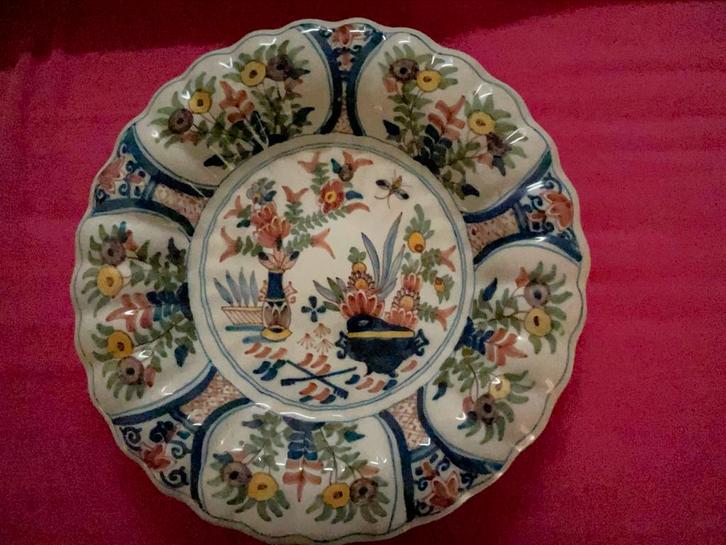 Antiek Makkum Wandbord - Geschulpte Rand 29cm, Antiek en Kunst, Antiek | Wandborden en Tegels, Ophalen of Verzenden