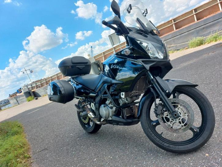 Suzuki V-Strom DL 1000 *Nieuwe Banden*, Motoren, Motoren | Suzuki, Particulier, Toermotor, meer dan 35 kW, 2 cilinders, Motorrijbewijs A