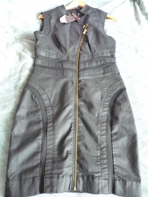 SUPERTRASH jurkje nieuw met kaartjes mt 40, Kleding | Dames, Jurken, Nieuw, Maat 38/40 (M), Zwart, Knielengte, Verzenden