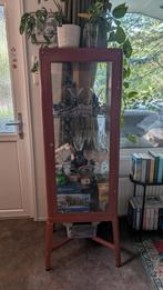Fabrikor ikea vitrinekast roodbruin, Huis en Inrichting, Ophalen, Zo goed als nieuw, 25 tot 50 cm