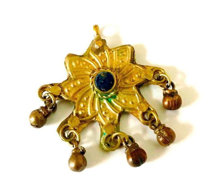 Prachtige oude Handgemaakte Messing Hanger met Lapis Lazuli, Sieraden, Tassen en Uiterlijk, Kettinghangers, Zo goed als nieuw