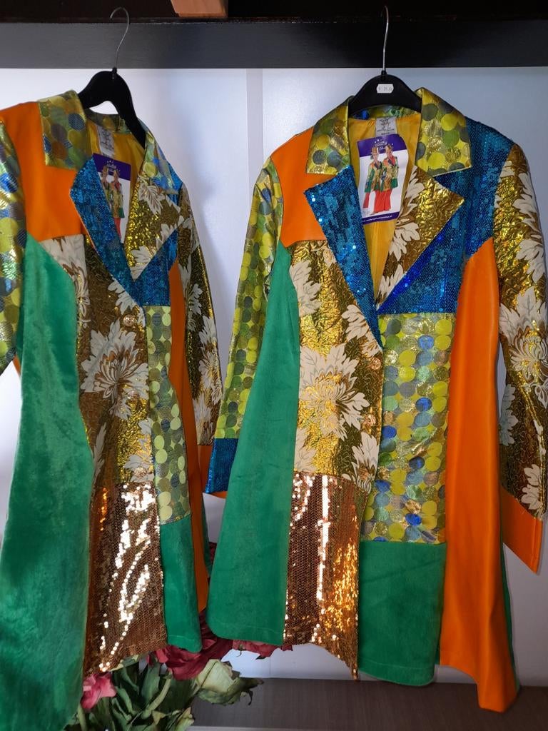 Carnavals jas, Maat 38/40 (M), Carnaval, Nieuw, Ophalen of Verzenden