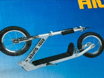 Opvouwbare aluminium step – verstelbaar stuur – 30 cm beschikbaar voor biedingen