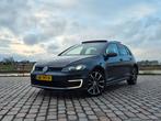 Volkswagen Golf 1.4 TSI GTE | 295pk | Pano | Camera, Auto's, 295 pk, Zwart, 4 cilinders, 1395 cc