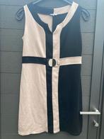 Chigue zwart met beige  zomer dames  jurk . Maat M, Ophalen of Verzenden, Zo goed als nieuw, Zwart, Onder de knie