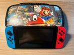 Nintendo Switch - Blauw/Rood - Inclusief Case, Spelcomputers en Games, Spelcomputers | Nintendo Switch, Ophalen, Gebruikt, Met 2 controllers