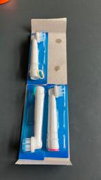 DRIE ORAL B SENSITIVE CLEAN TANDENBORSTELTJES, Ophalen of Verzenden, Nieuw, Opzetborstel