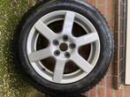 Winterbanden Goodyear Ultragrip 9 op alu velg Toyota Verso, Auto-onderdelen, Ophalen, Gebruikt, 16 inch, Banden en Velgen