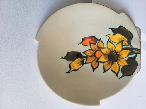 Collectorsitem Flora Gouda Holland plateel, Antiek en Kunst, Antiek | Servies los, Ophalen of Verzenden