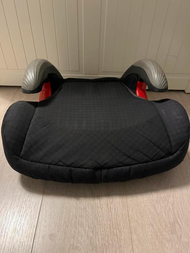 Volvo Kinderzitverhoger - Autostoel, Kinderen en Baby's, Autostoeltjes, Gebruikt, Overige merken, 15 t/m 36 kg, Autogordel, Zijbescherming