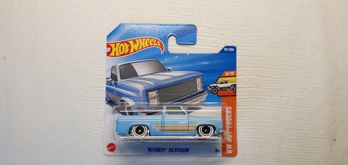 Hot wheels 1983 Chevy Silverado, Hobby en Vrije tijd, Modelauto's | Overige schalen, Nieuw, Auto, Ophalen of Verzenden