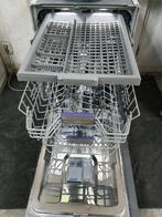 Inbouw Beko smalle Vaatwasser met touch bediening werkt 100%, Ophalen, Minder dan 85 cm, Voorspoelprogramma, Zo goed als nieuw