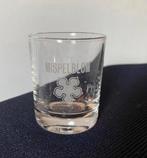 Klein Mispelblom glaasje. Hoogte 5,2 cm., Ophalen of Verzenden, Zo goed als nieuw, Borrel- of Shotglas