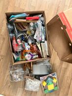 Knutselmateriaal doos vol, Hobby en Vrije tijd, Knutselen, Ophalen, Materiaal