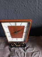 Mooi electrische  retro klok, Ophalen of Verzenden, Gebruikt, Wandklok