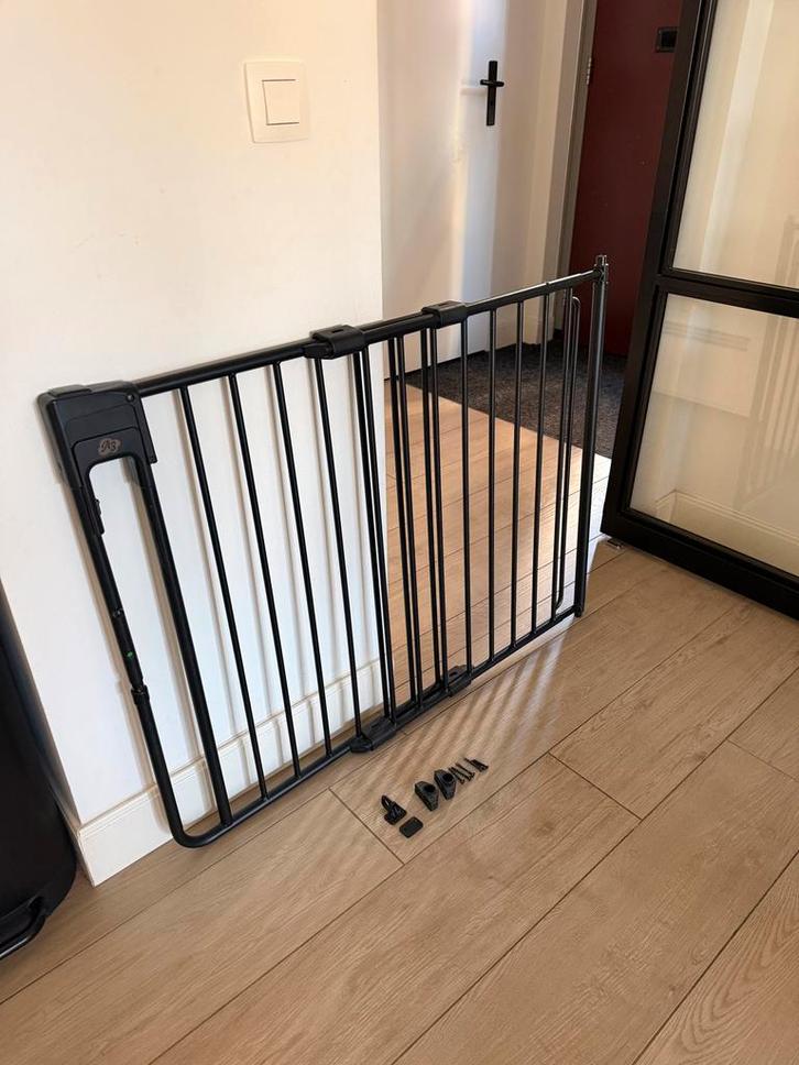 Zwart metalen A3 traphekje, Kinderen en Baby's, Traphekjes, Gebruikt, Overige typen, Metaal of IJzer, minder dan 100 cm, Ophalen