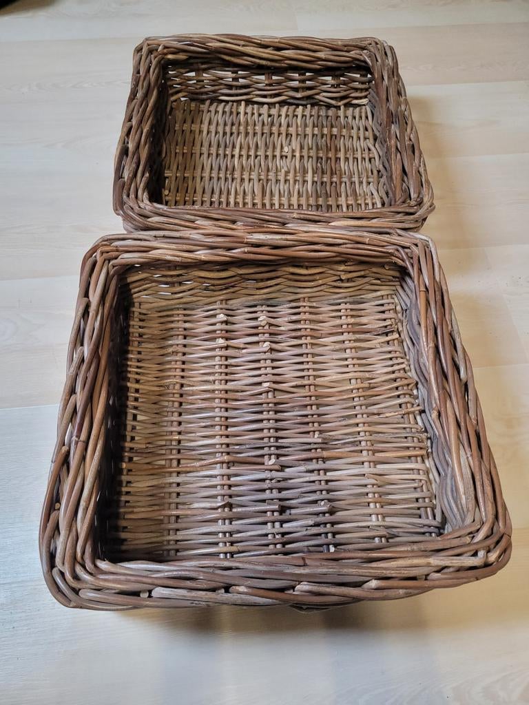 Twee stevige vierkante manden - Nieuwstaat!, Ophalen