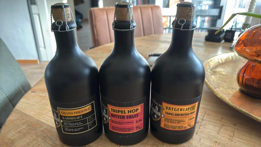 Hertog jan proeftuin 3 kruiken, Verzamelen, Biermerken, Ophalen of Verzenden, Flesje(s), Hertog Jan