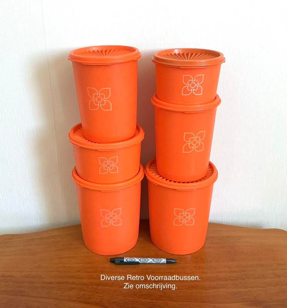 Tupperware Retro Voorraadbussen met Sterdeksel Zonnedeksel., Ophalen of Verzenden, Bus of Trommel