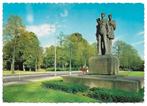 C49 Gelopen Ansichtkaart Den Bosch Oorlogsmonument, Ophalen of Verzenden, 1980 tot heden, Gelopen, Noord-Brabant