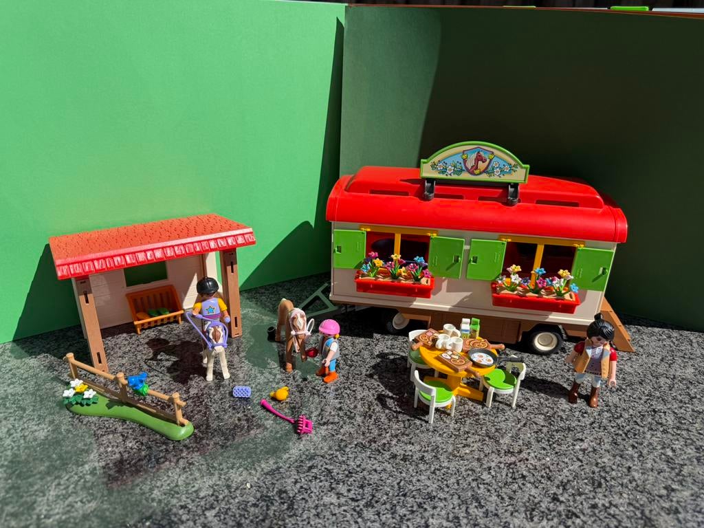 Playmobil set 70510: ponykamp aanhanger (pipowagen), Ophalen of Verzenden, Zo goed als nieuw, Complete set