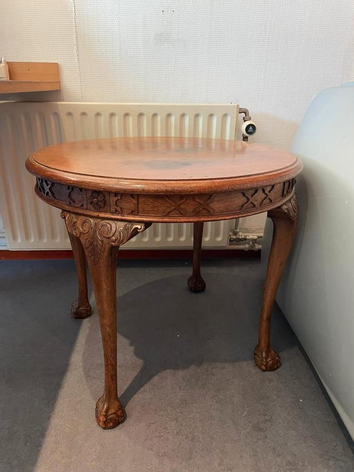 Antieke ronde bijzettafel met klauwpoten, Antiek en Kunst, Antiek | Meubels | Tafels, Ophalen