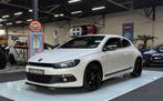 Volkswagen Scirocco 1.4 TSI 122PK MAXTON! CRUISE! Clima!, Auto's, Gebruikt, 4 cilinders, 1290 kg, Bedrijf