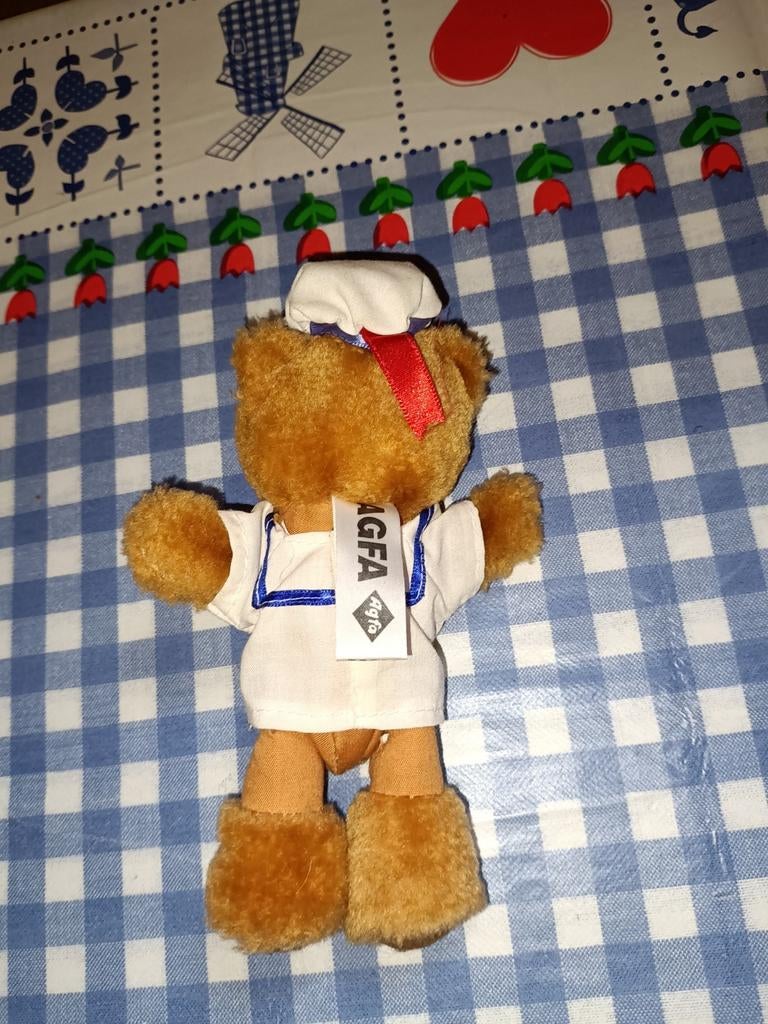 Agfa beer knuffeltje matroos 17 cm groot, Ophalen of Verzenden, Zo goed als nieuw, Beer