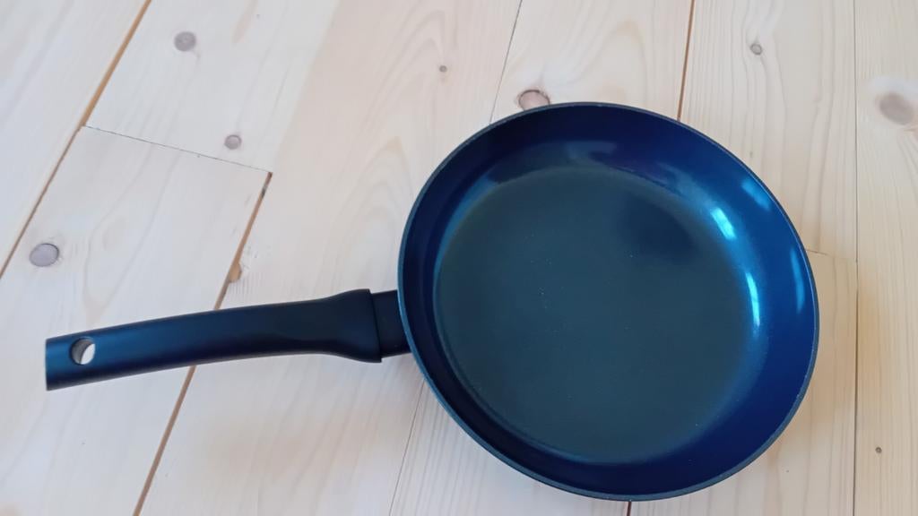 BK koekenpan 20 cm z.g.a.n., Huis en Inrichting, Keuken | Potten en Pannen, Ophalen of Verzenden, Zo goed als nieuw, Rvs, Koekenpan of Braadpan